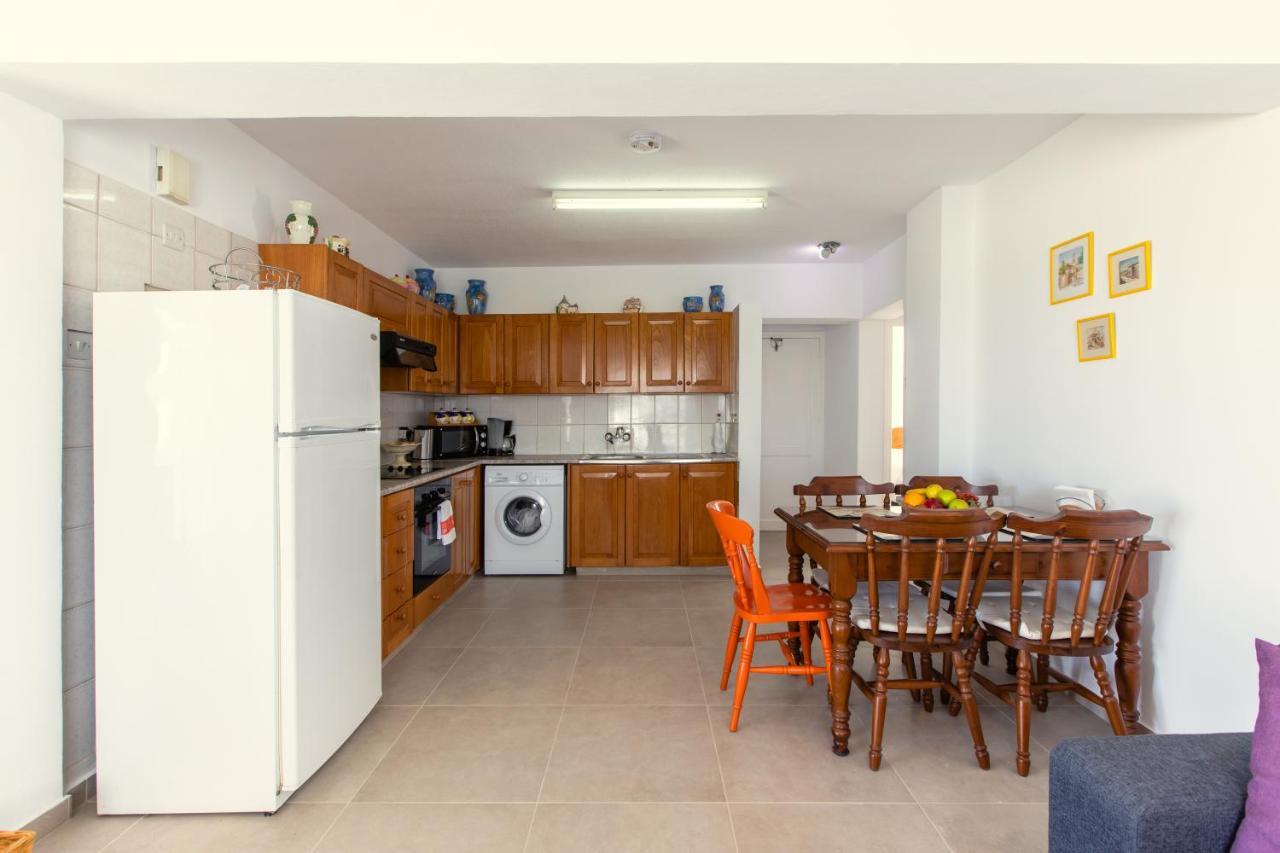 Jimmy'S Flat Lejlighed Paralimni Eksteriør billede
